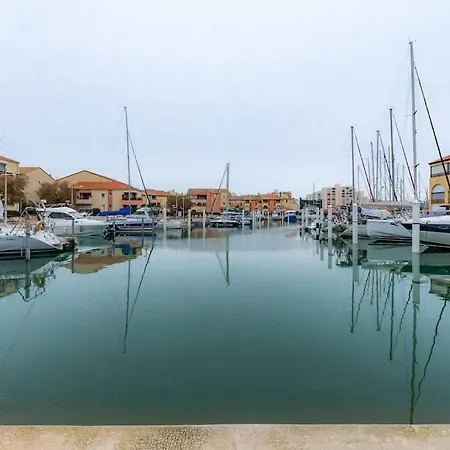 La Perle Du Port * Terrasse * Clim * à 5 Min * * Appartement Carnon-Plage